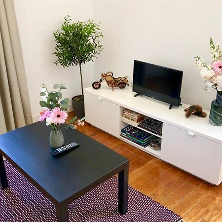 32 3 - Lisbon City Life Private Apartment, Bairro Alto エクステリア 写真