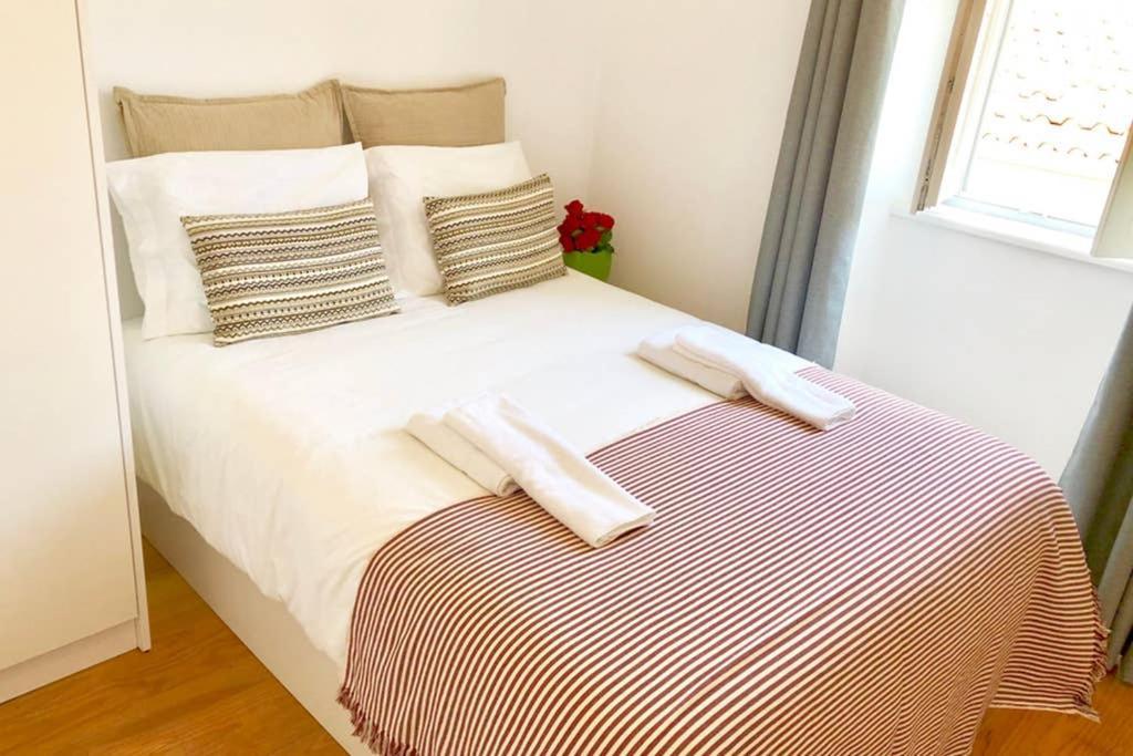 32 3 - Lisbon City Life Private Apartment, Bairro Alto エクステリア 写真