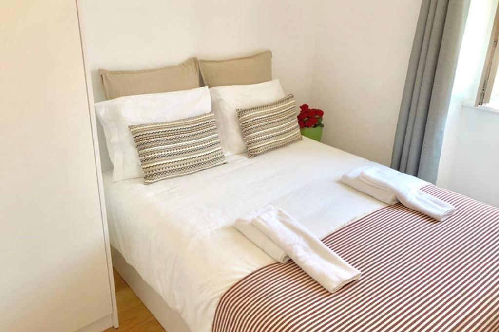 32 3 - Lisbon City Life Private Apartment, Bairro Alto エクステリア 写真